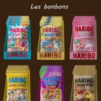 Des paquets de bonbons