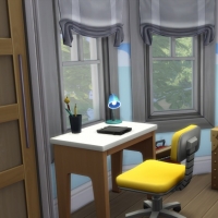 Blue - chambre pour enfant - le bureau et le coffre à jouets